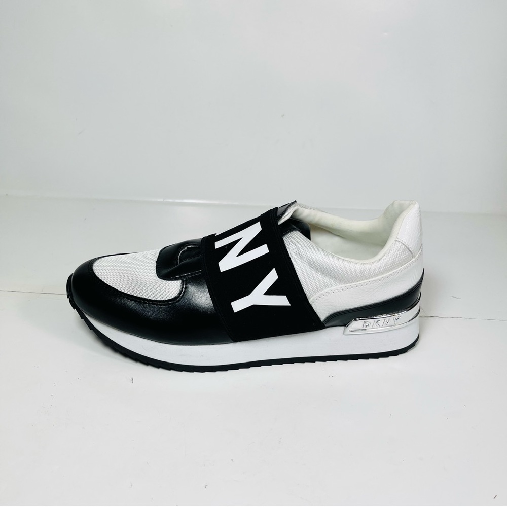 Dkny Womens Marli‎ Low Top Slip On Logo Fashion Sneakers Black White Size 8.5M